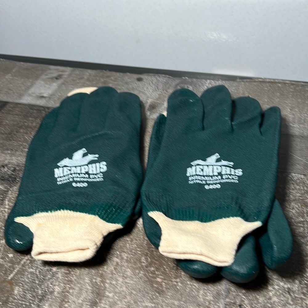 New Unused Memphis Gloves  MCR Safety Brand Large 2 Pair